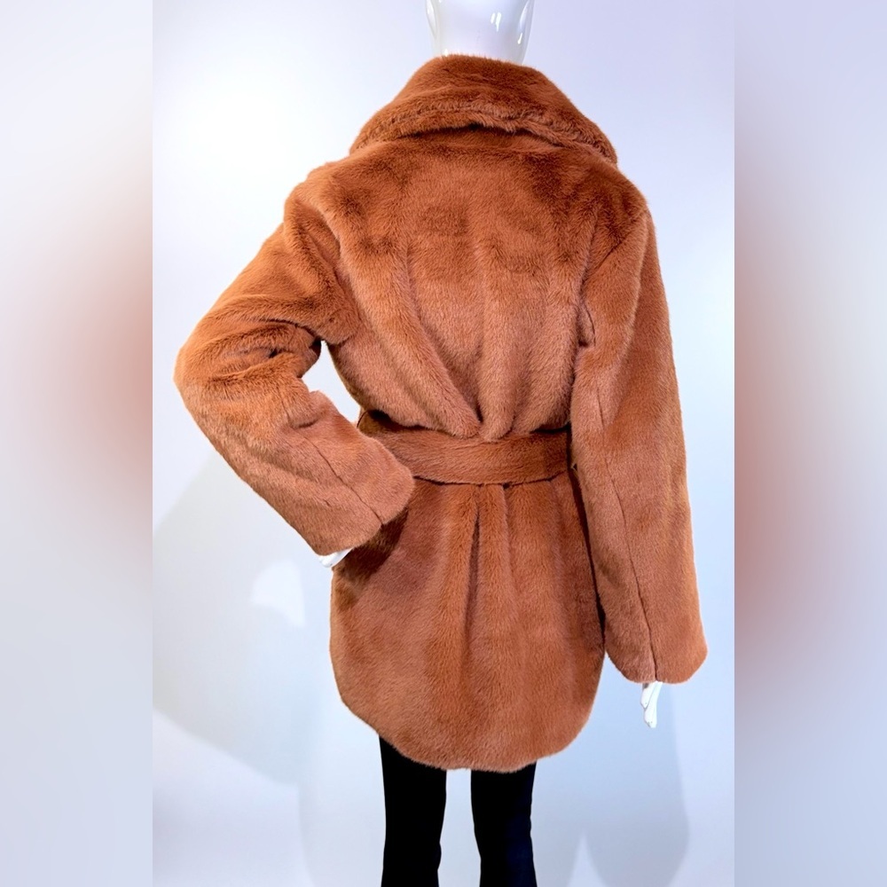 Etophe Studios RUST Faux Fur Lush Coat With Pockets Size: O/S NWOT - Picture 7 of 10